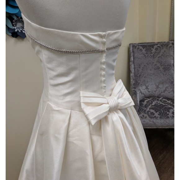 Christian Michele Wedding Dress Ball gown A Line Size 6 4 Bow Back strapless - Picture 5 of 8